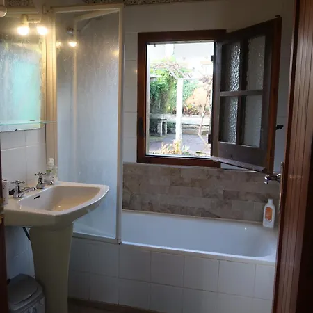 Shakti Rio Mino, O Rosal Apartment Eiras