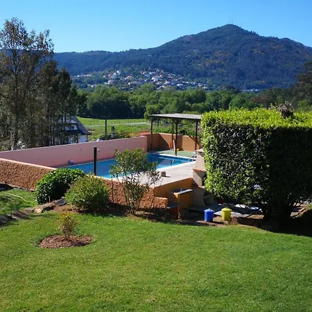 Shakti Rio Mino, O Rosal Eiras