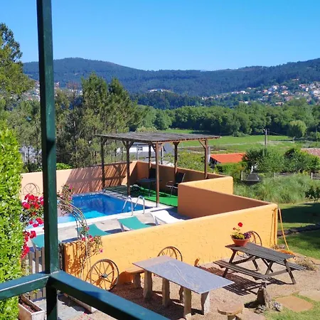 Apartman Shakti Rio Mino, O Rosal *