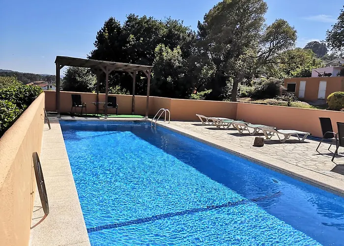 Shakti Rio Mino, O Rosal Διαμέρισμα